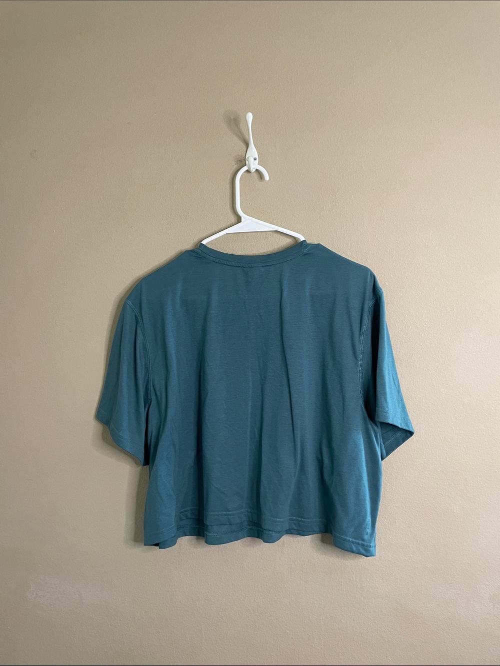 adidas Teal Cropped Sport Tee with White Logo SZ XL - Picture 3 of 3